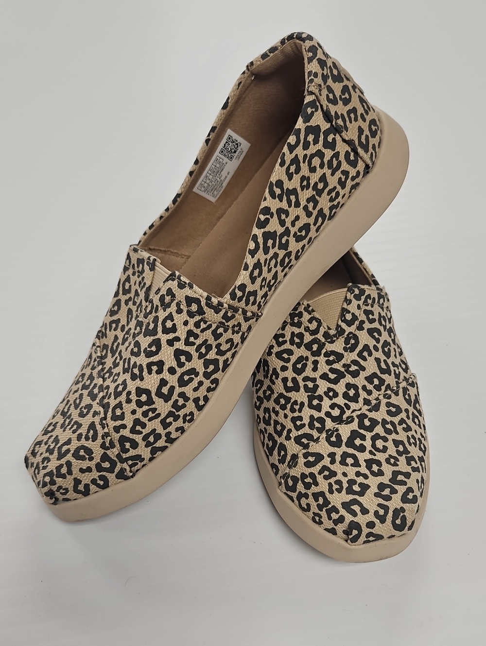 Toms Slip-On Leopard Print Women’s Casual Shoes - Beige/Black